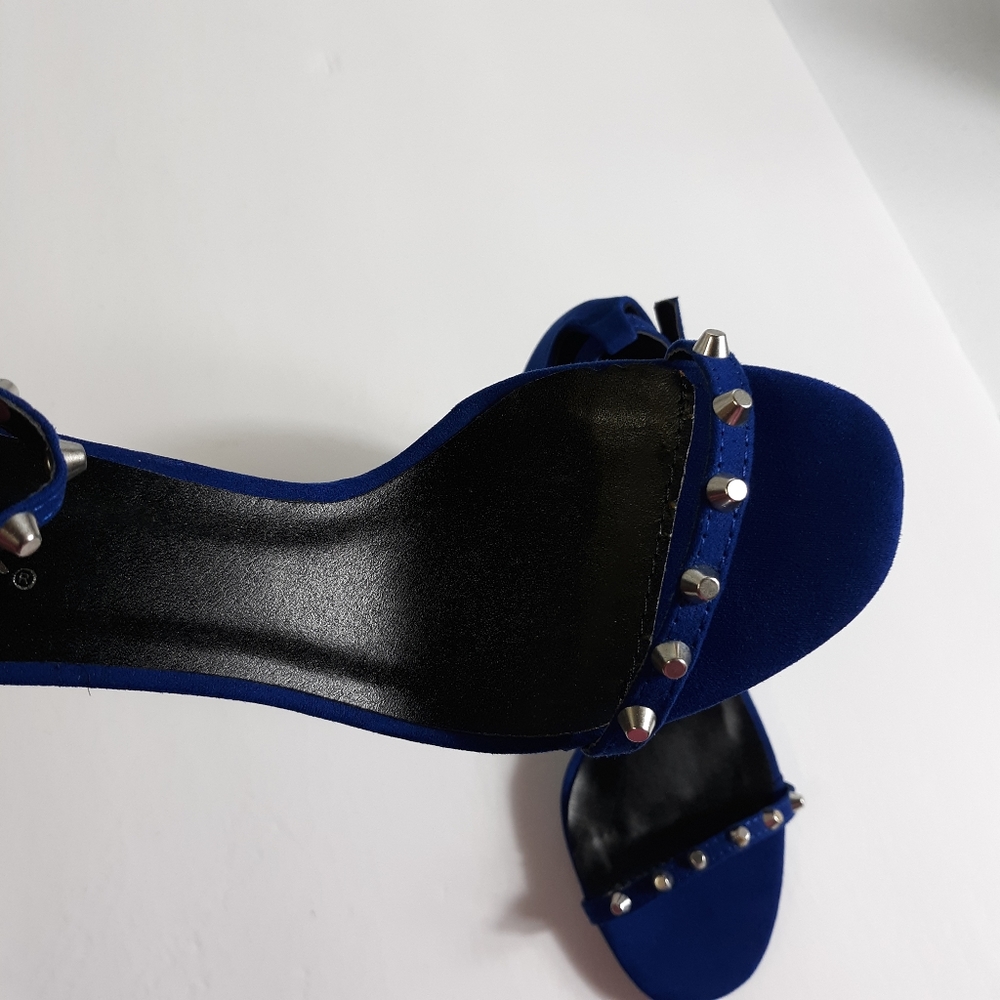 Qupid Women Blue Size 7.5 Studded High Heel Shoes - Picture 3 of 7